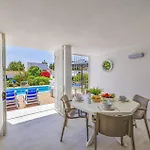Villa Eliza By *